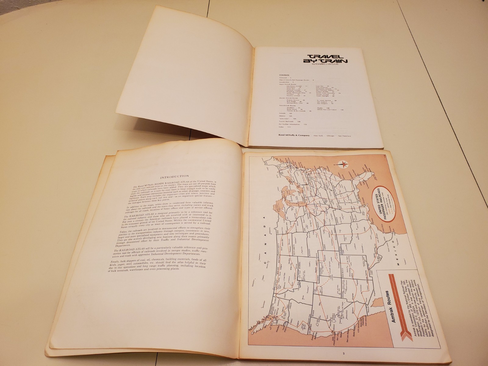 RAND McNALLY HANDY RAILROAD ATLAS OF THE UNITED STATES VINTAGE TRAINS 70s BOOK