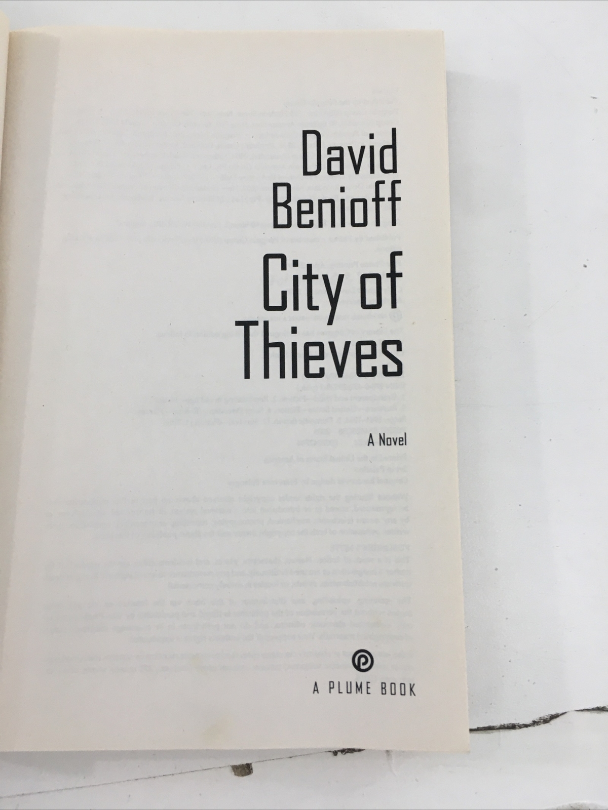 City Of Thieves: A Novel – David Benioff (Paperback, 2008)