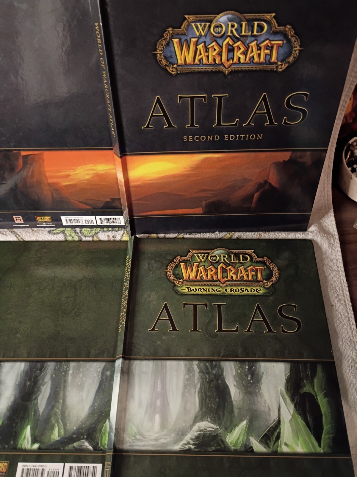 Lot of 2 World of Warcraft Book Burning Crusade Atlas Brady Games Hardcover WoW
