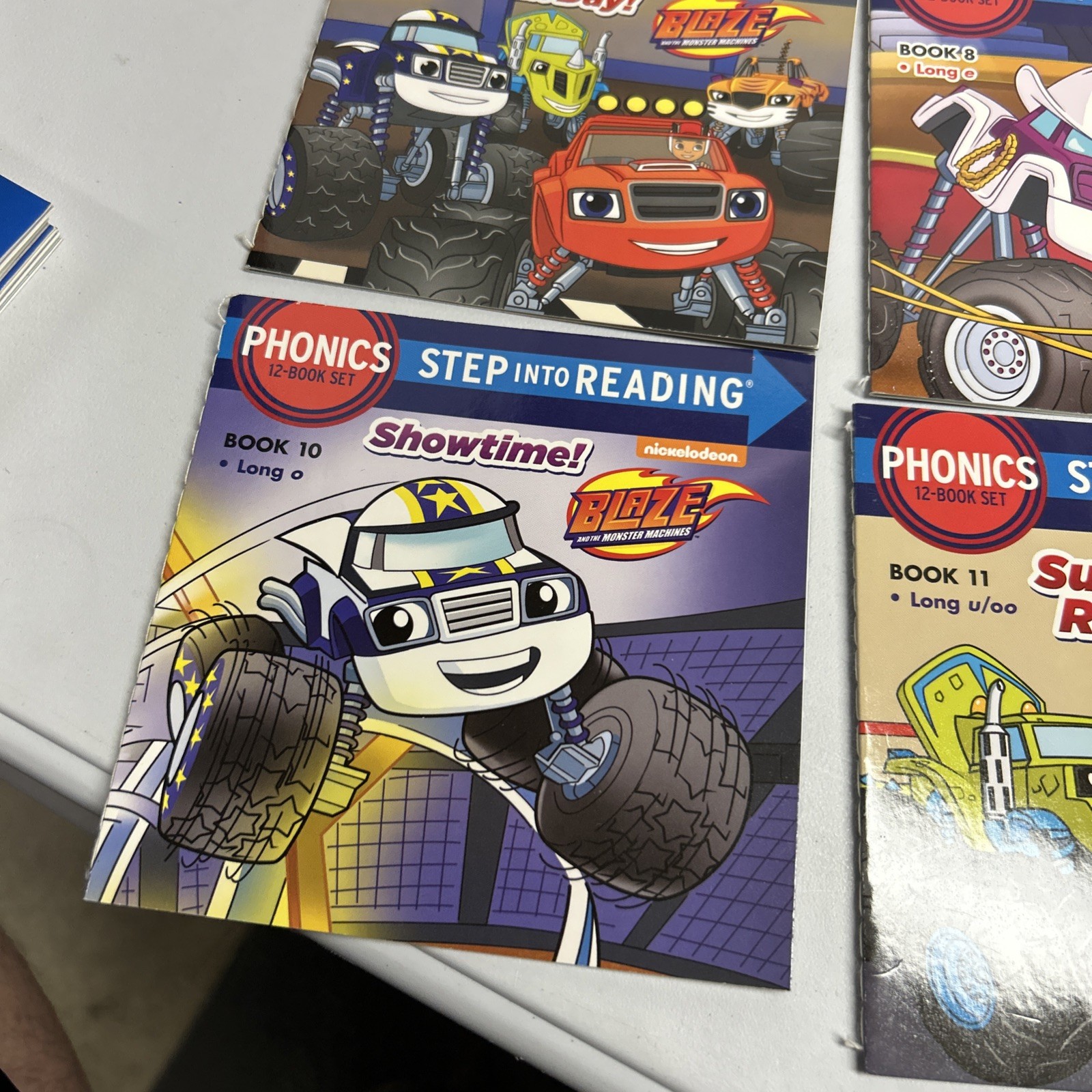 Step into Reading Ser.: Monster Phonics (Blaze and the Monster Machines) 12 Book