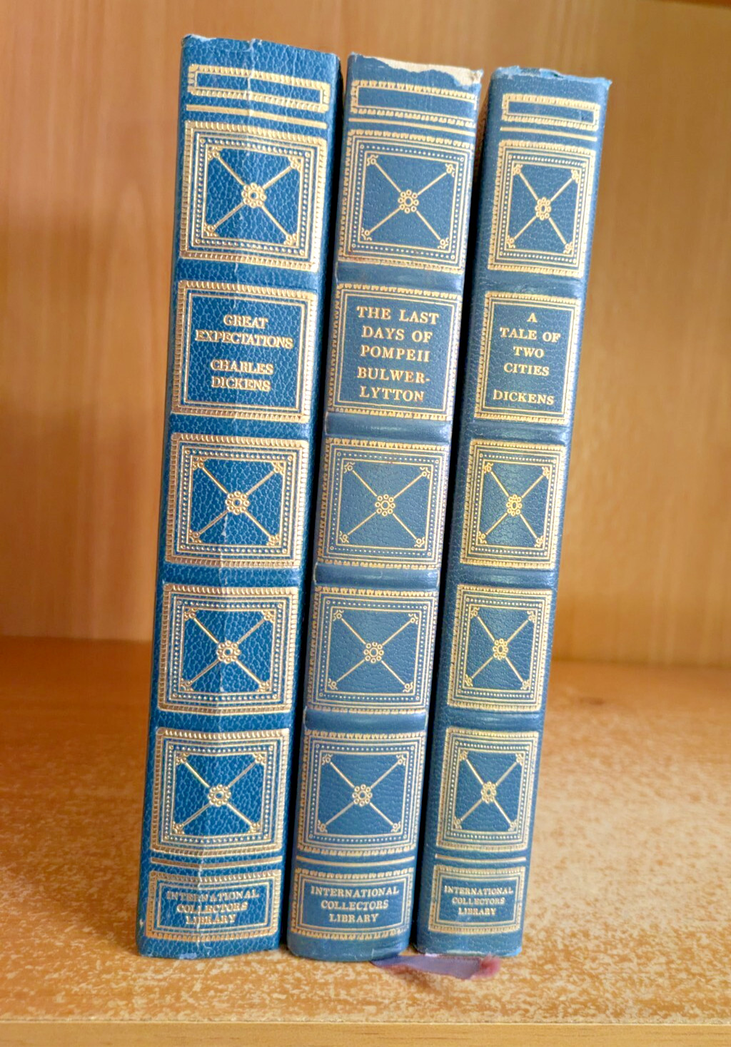International Collectors Library – 3 British Classics: Dickens, Bulwer-Lytton