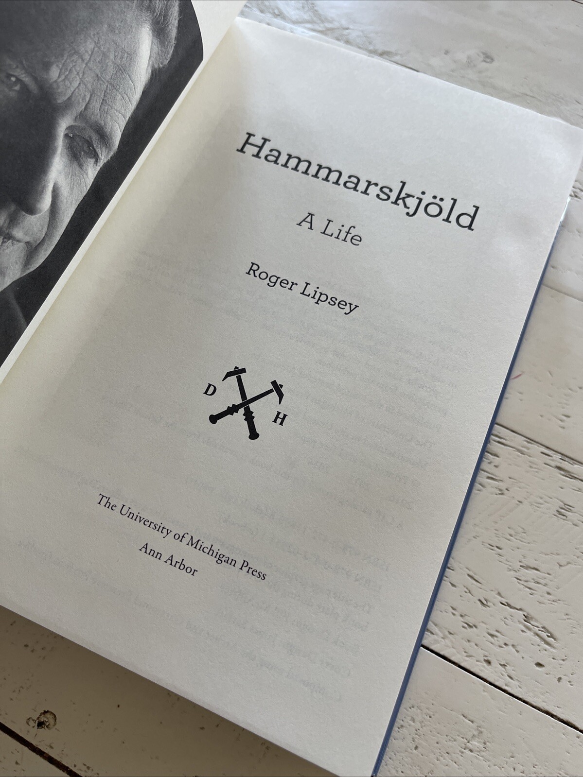 Hammarskjöld : A Life – Hardcover, by Lipsey Roger Ex-Library Book