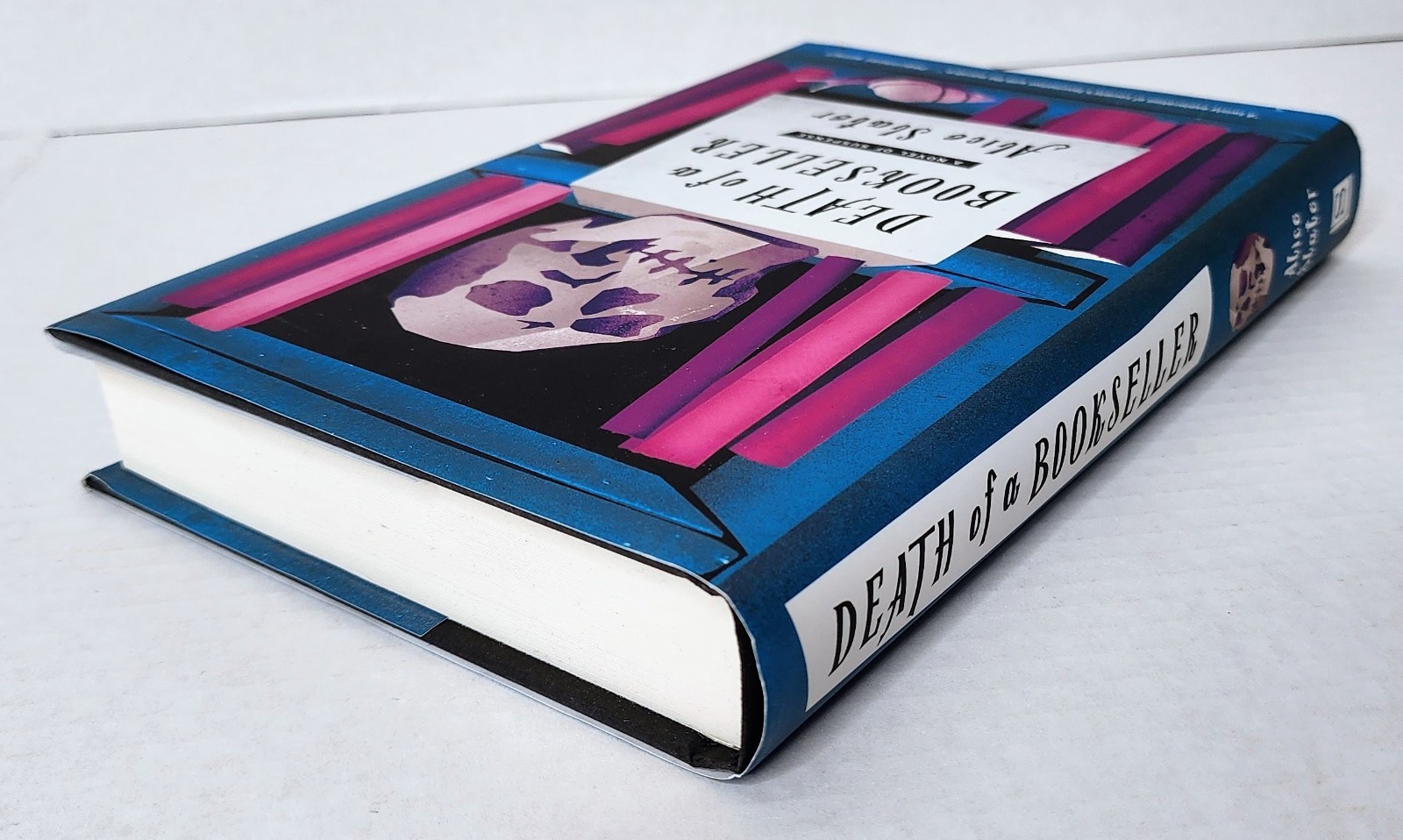 Death of a Bookseller Alice Slater 1st Edition HC 2023 Proofreader Insert