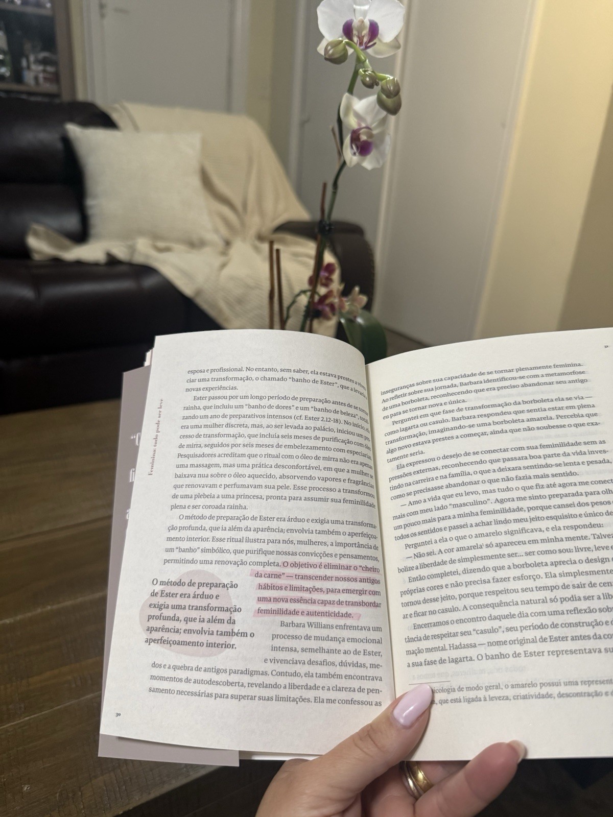 Feminina Tudo pode ser leve | Karine Rizzardi Português