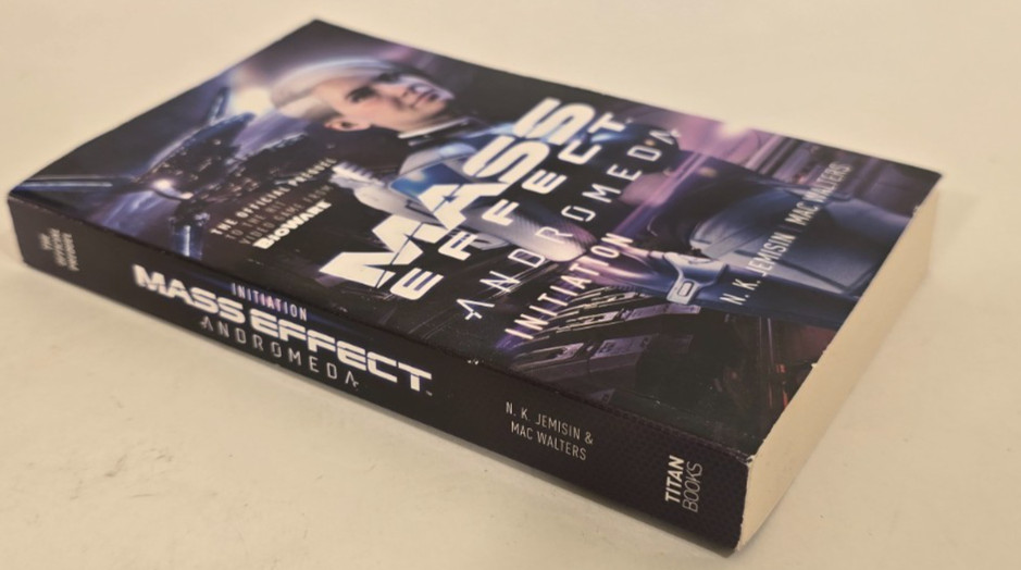 Mass Effect Paperback Books, Lot of 5 Mass Market Books.