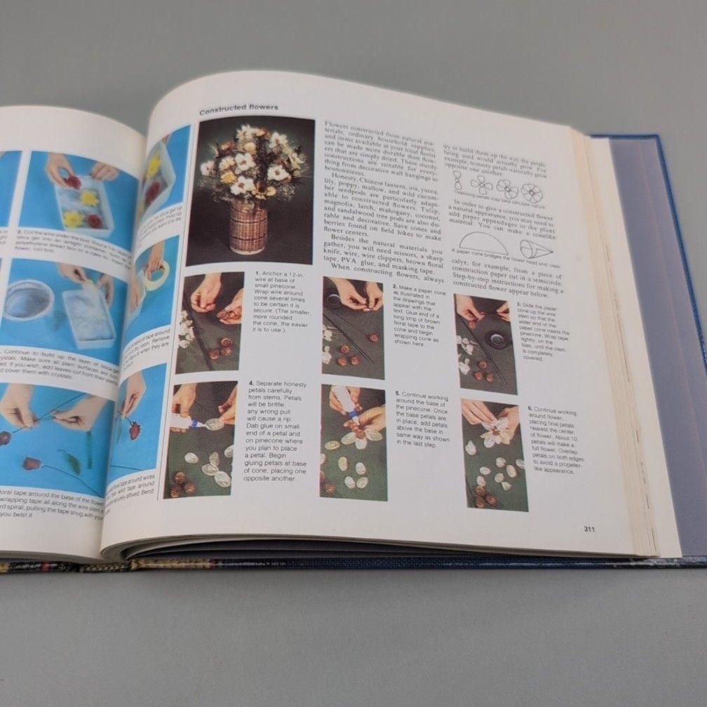 Vintage Crafts & Hobbies Step-By-Step Reader’s Digest HC Blue 1979 USA Guide