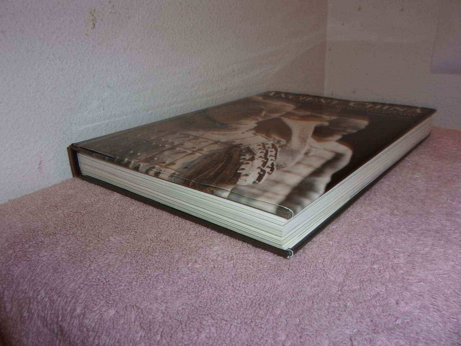 ANCIENT CHINA by MAURIZIO SCARPARI….HARDBOUND….2000…BARNS & NOBLE
