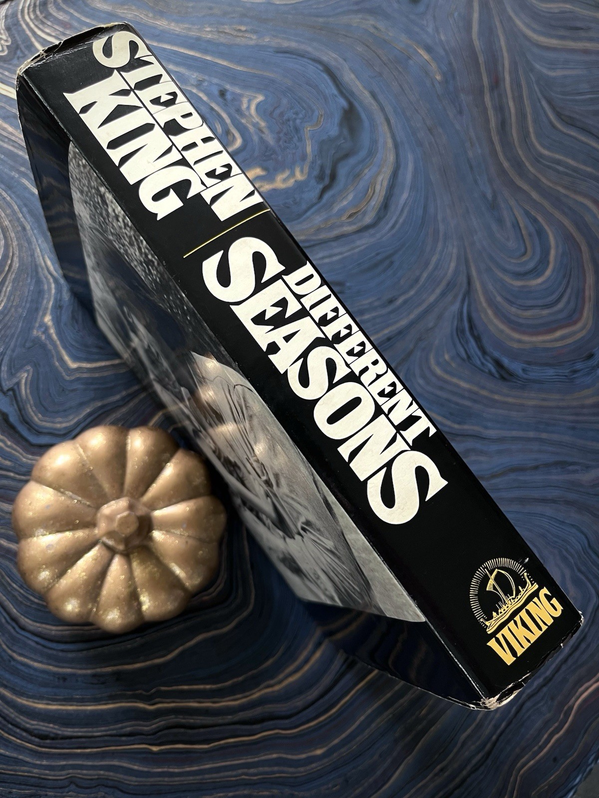 DIFFERENT SEASONS ~ STEPHEN KING (1982, Viking) HC/DJ VG Bce Vintage Horror