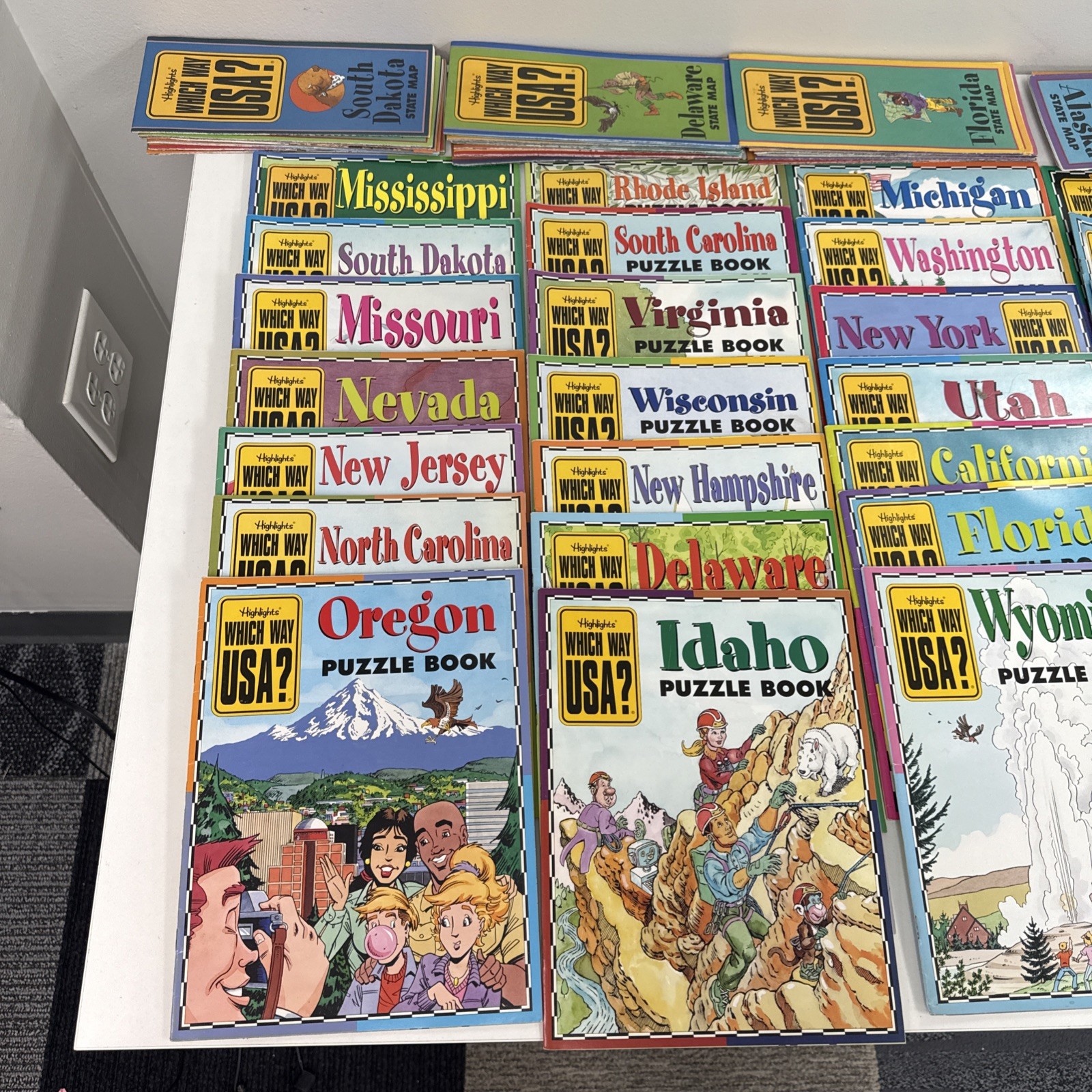 Lot of 36 Highlights Which Way USA Magazine State Activity Puzzle Book with Maps
