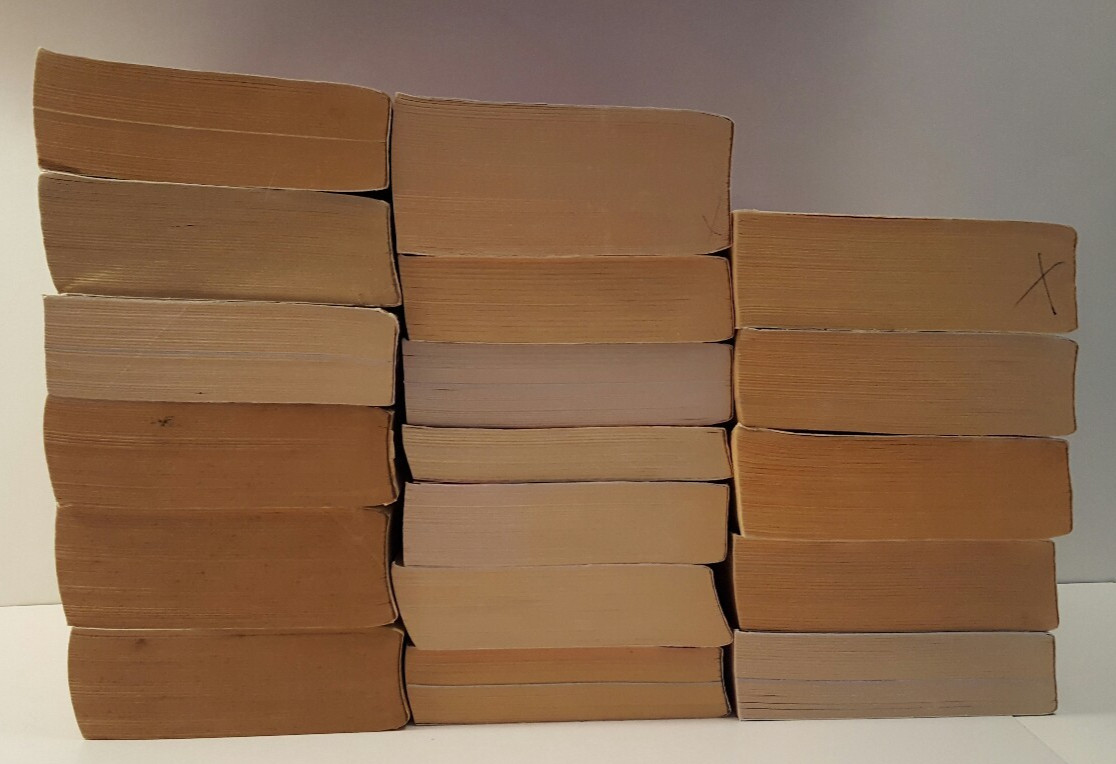 Romance Lot Of 18 Miscellaneous PB Books DAlessandro, Taylor, Hohl, Price, Enoch
