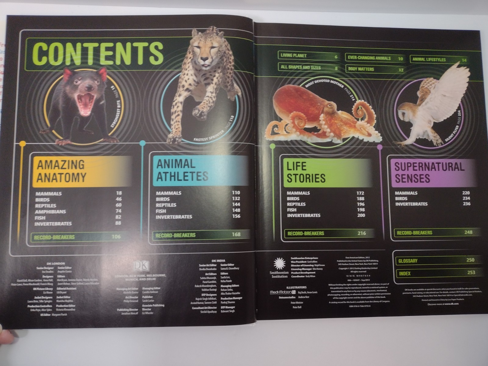 DK Smithsonian Institution Super Nature Encyclopedia 1st Ed 2013 Hardcover