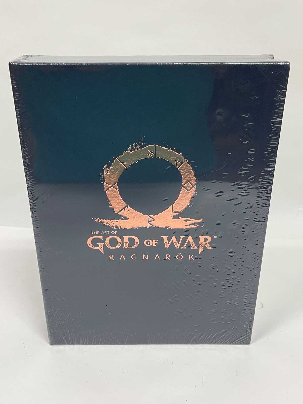 The Art of God of War Ragnarök (Deluxe Edition) Dark Horse Comics HC Book/Prints