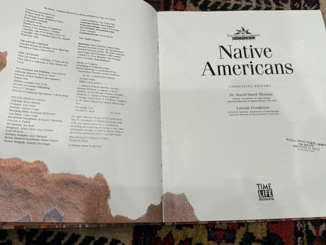 Native Americans (Discoveries) – Hardcover By Simpson, Judith – GOOD