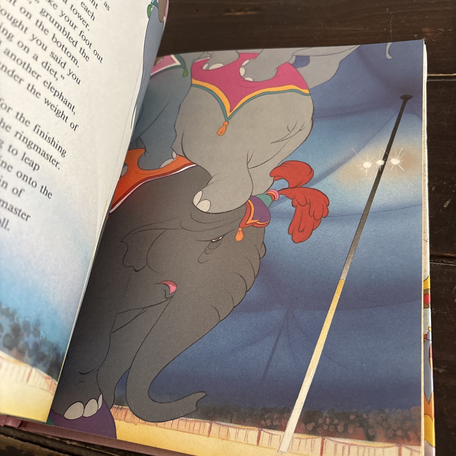 Dumbo by Disney Staff (1987, Hardcover)
