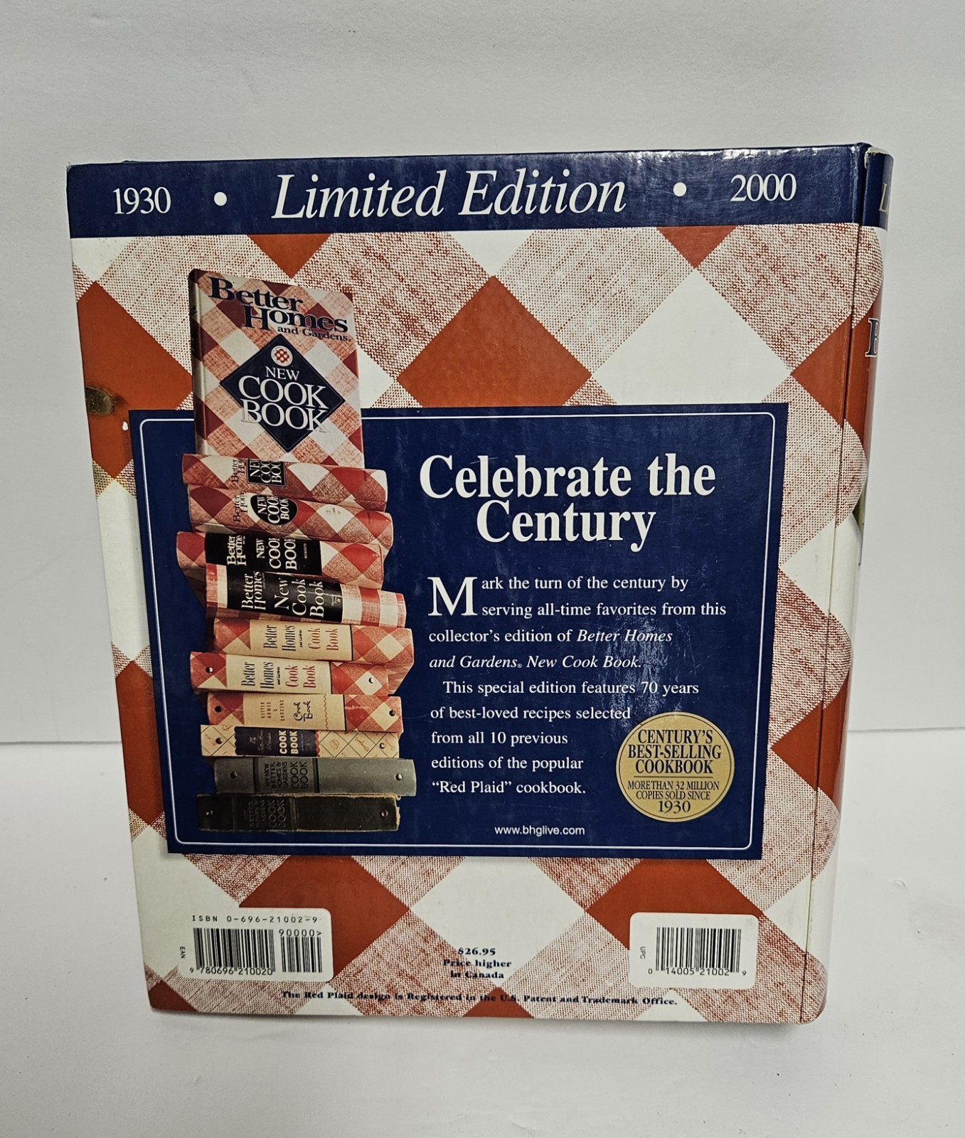 Limited Edition 1930-2000 Better Homes & Gardens New Cook Book 5 Ring Binder