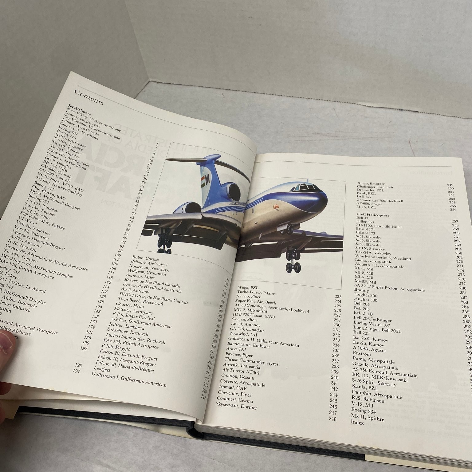 Illustrated Encyclopedia Commercial Aircraft Bill Gunston 1983 Aviation Exeter