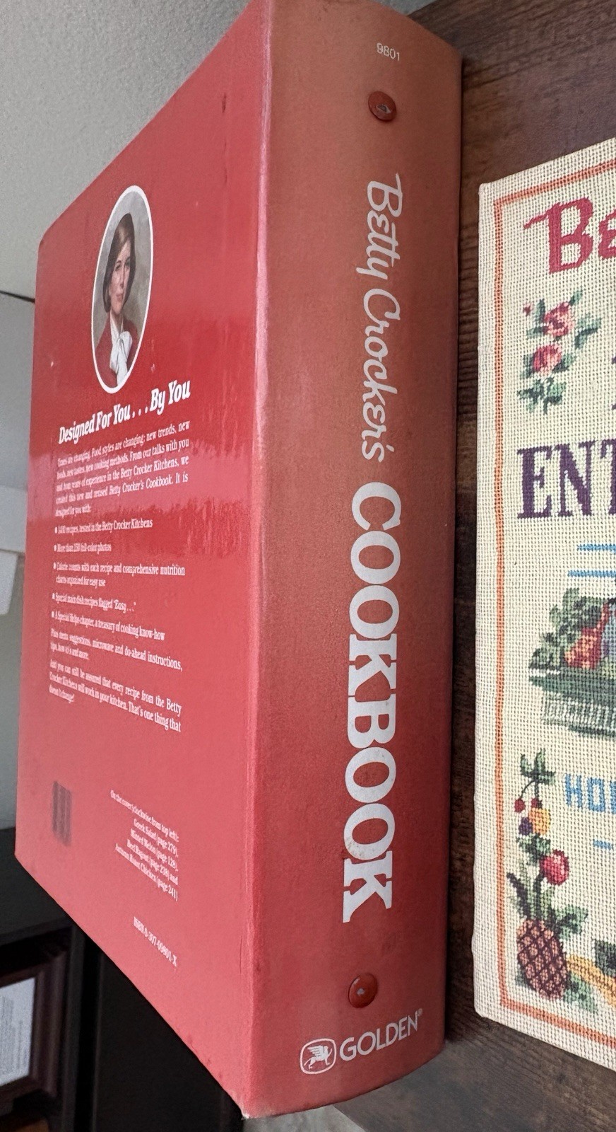 Lot of 10 Vintage Cookbooks Recipe Books Betty Crocker + Assorted Others