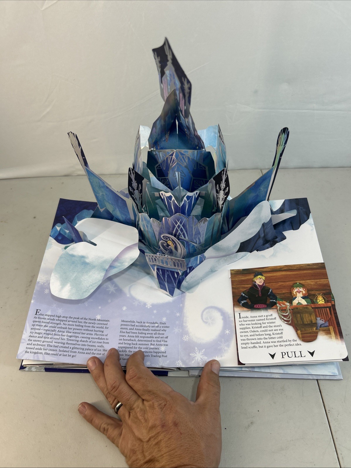 Frozen : A Pop-Up Adventure by Matthew Reinhart (2016, Hardcover) – GOOD