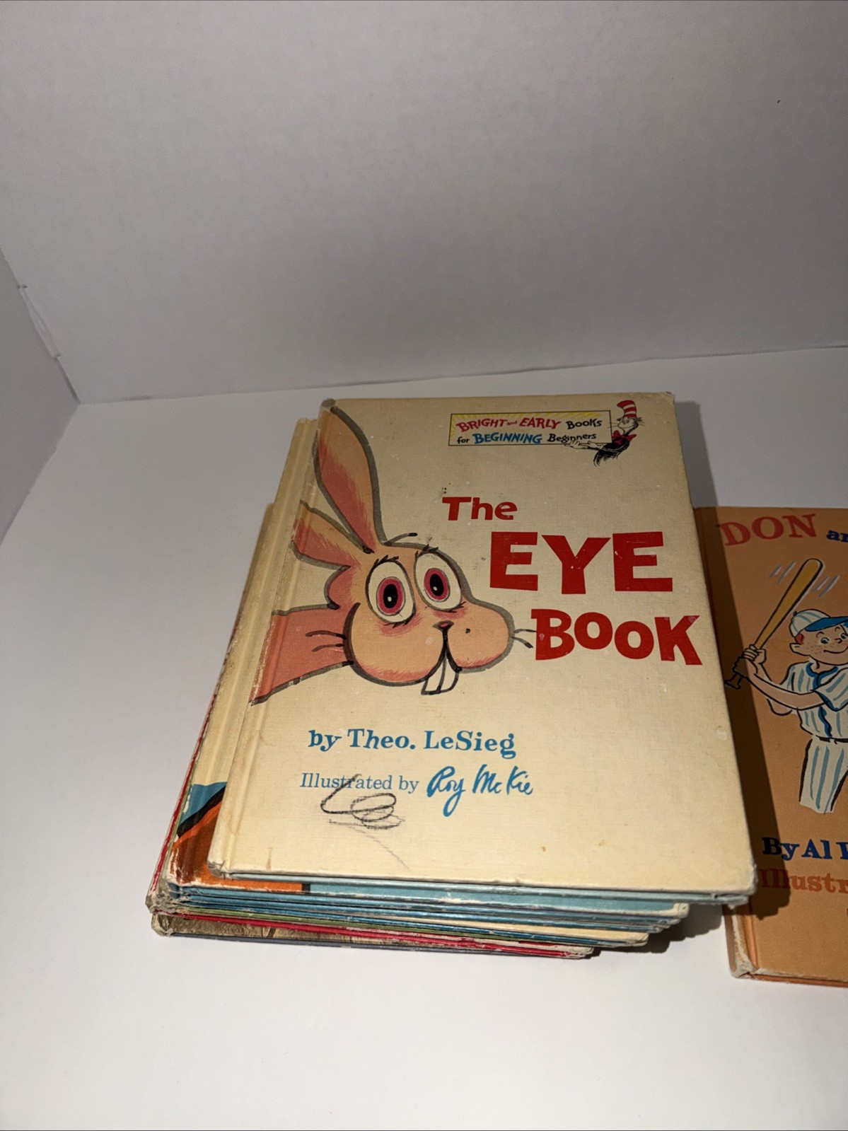 Dr Suess Vintage Book Club Books – Lot of 9 books