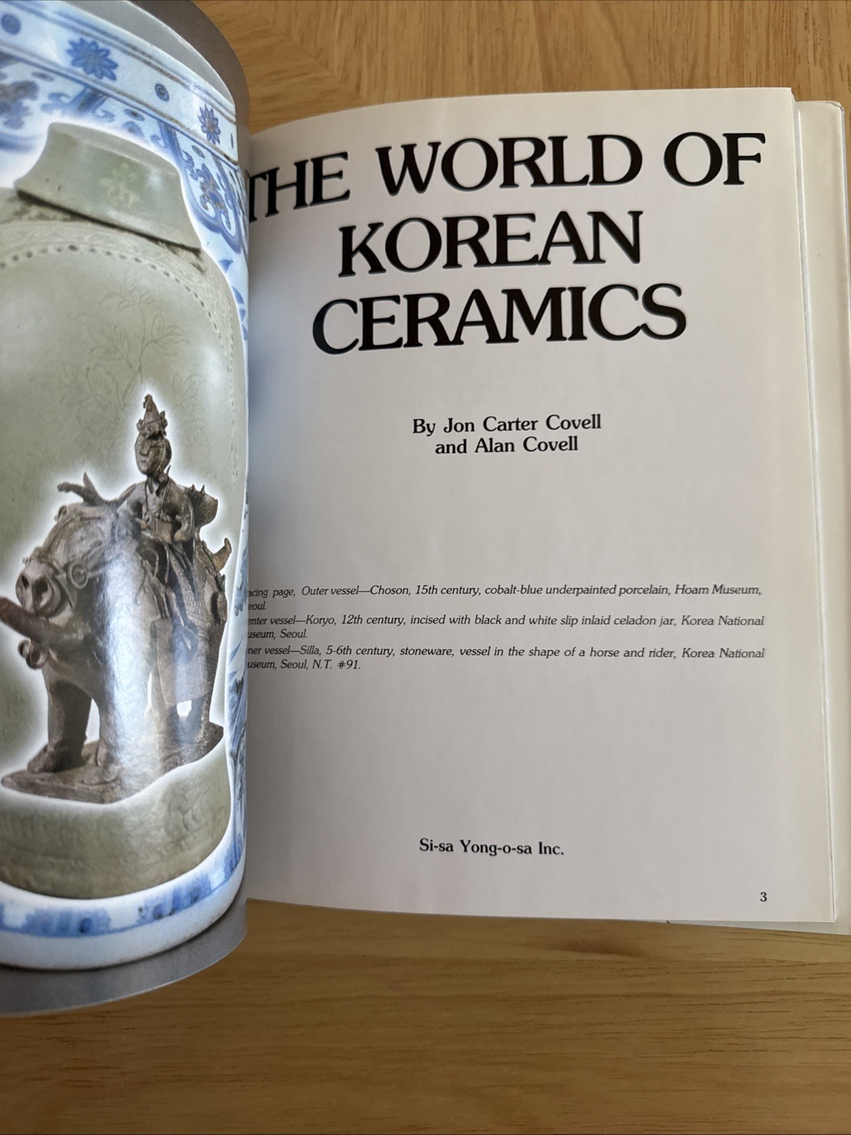 World of Korean Ceramics by Jon C. Covell (1986, Hardcover)