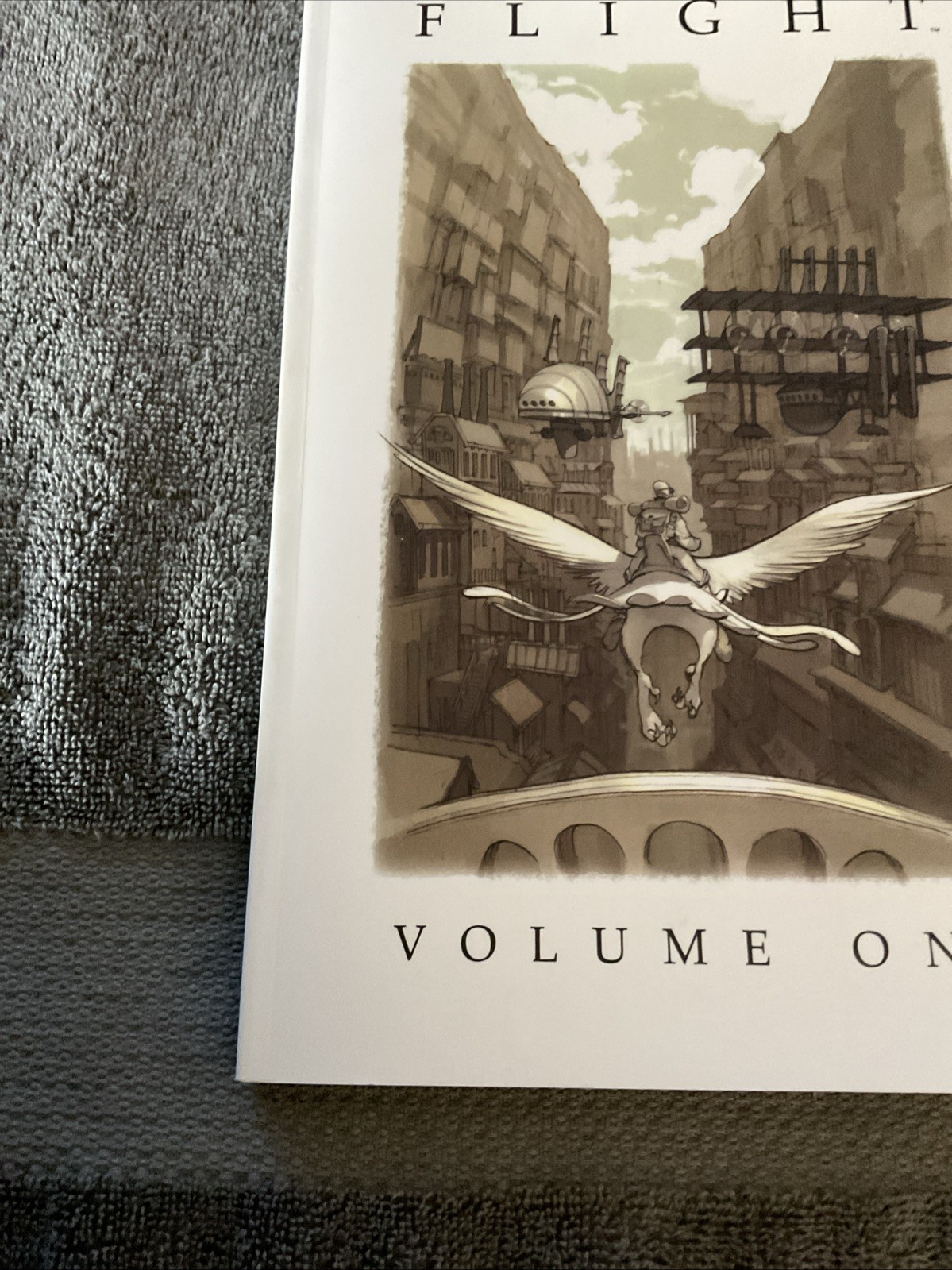 IMAGE COMICS: FLIGHT: Volume One (JULY 2004 ) SIGNED by Kazu Kibuishi