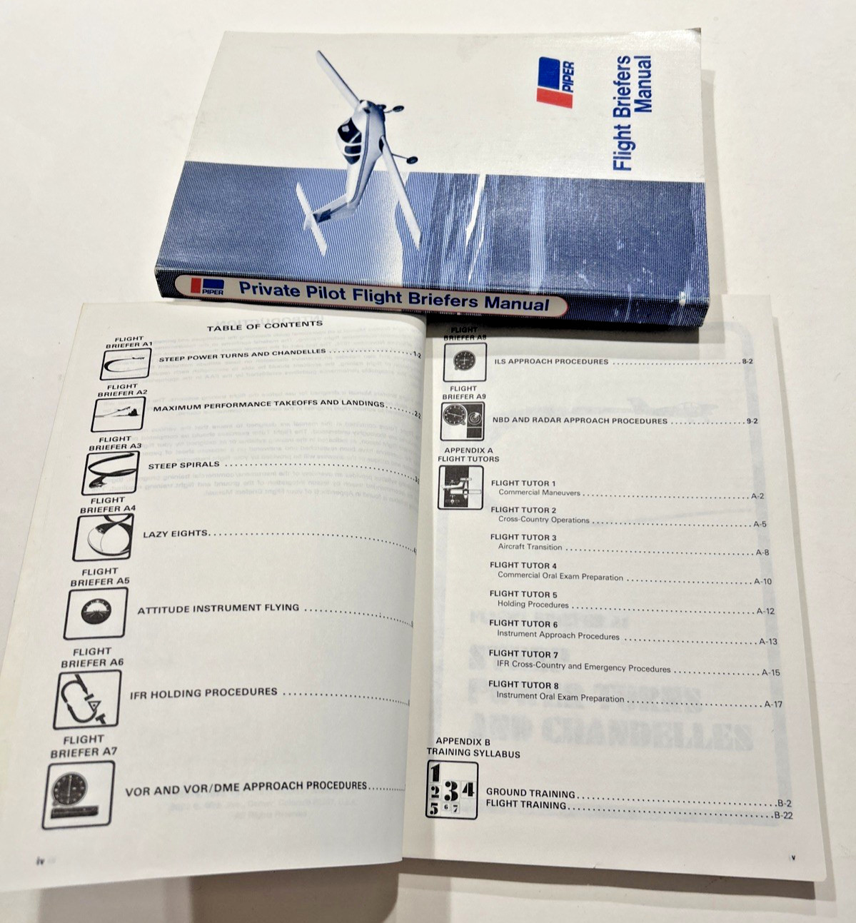 Piper INSTRUMENT COMMERCIAL Flight Briefers Manuals 1979 PB Illustrated JEPPESEN