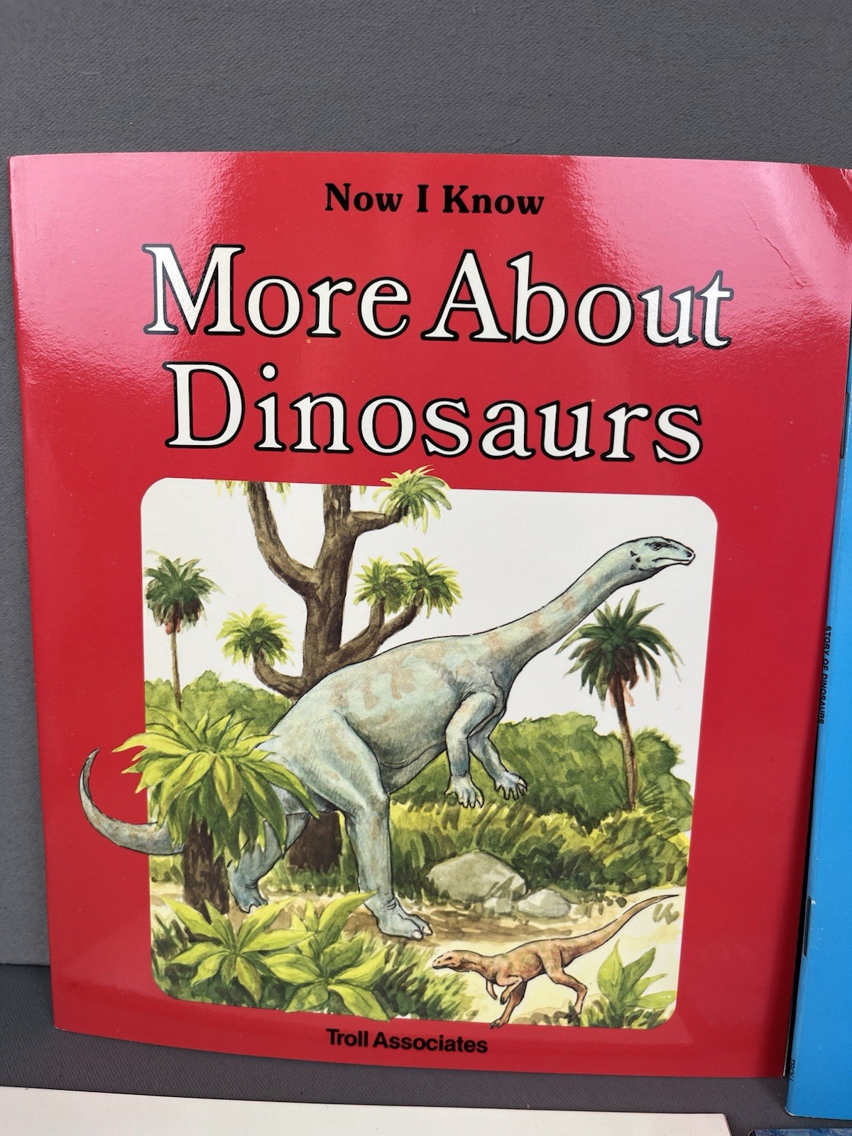 Lot of 7 Vintage Troll Associates Dinosaur Books Dinos Prehistoric Animals