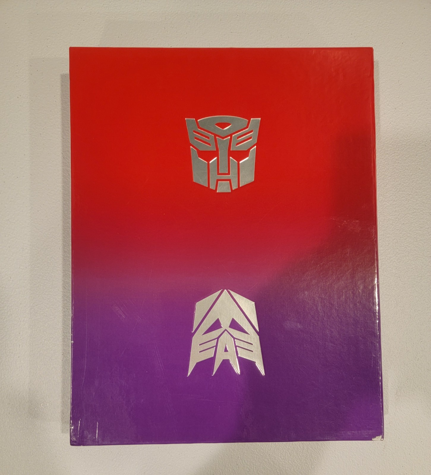 Transformers Legacy Book: The Art of Transformers Packaging + Visual Guide Book