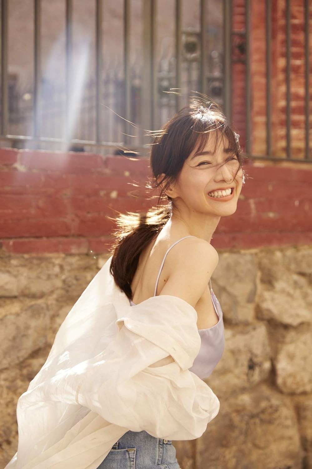 Minami Tanaka’s 1st Photobook ‘Sincerely yours…’ Japanese Talent
