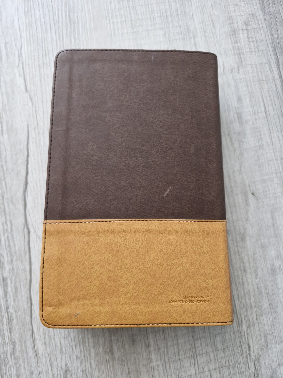 Zondervan NIV Personal Size Large Print Bible Chocolate Amber Leathersoft Cover