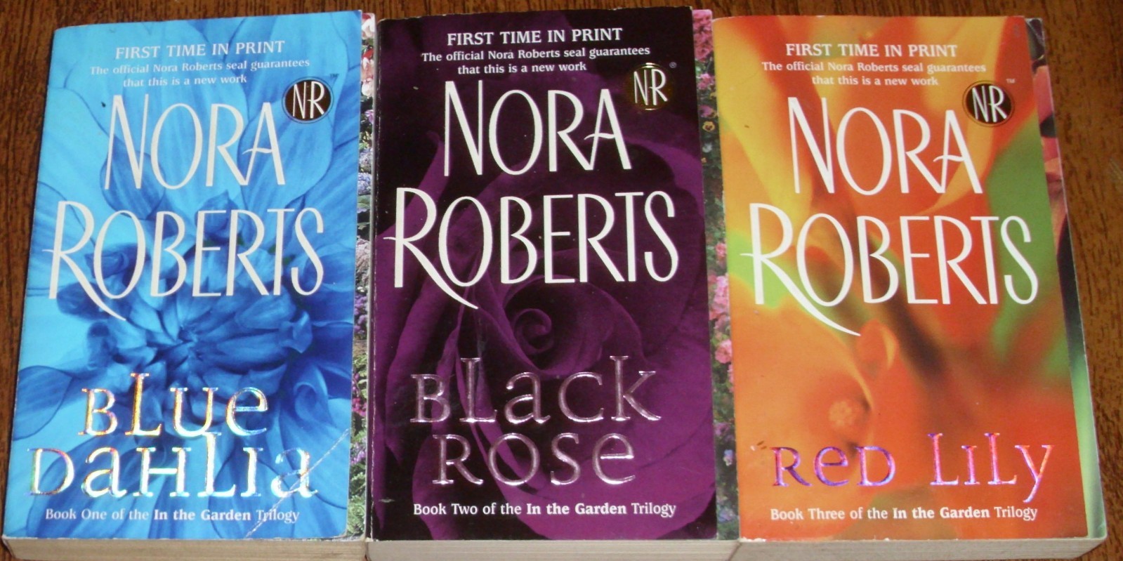 NORA ROBERTS lot of 6 PBs Complete In the Garden and Circle Trilogies *FreeShip!