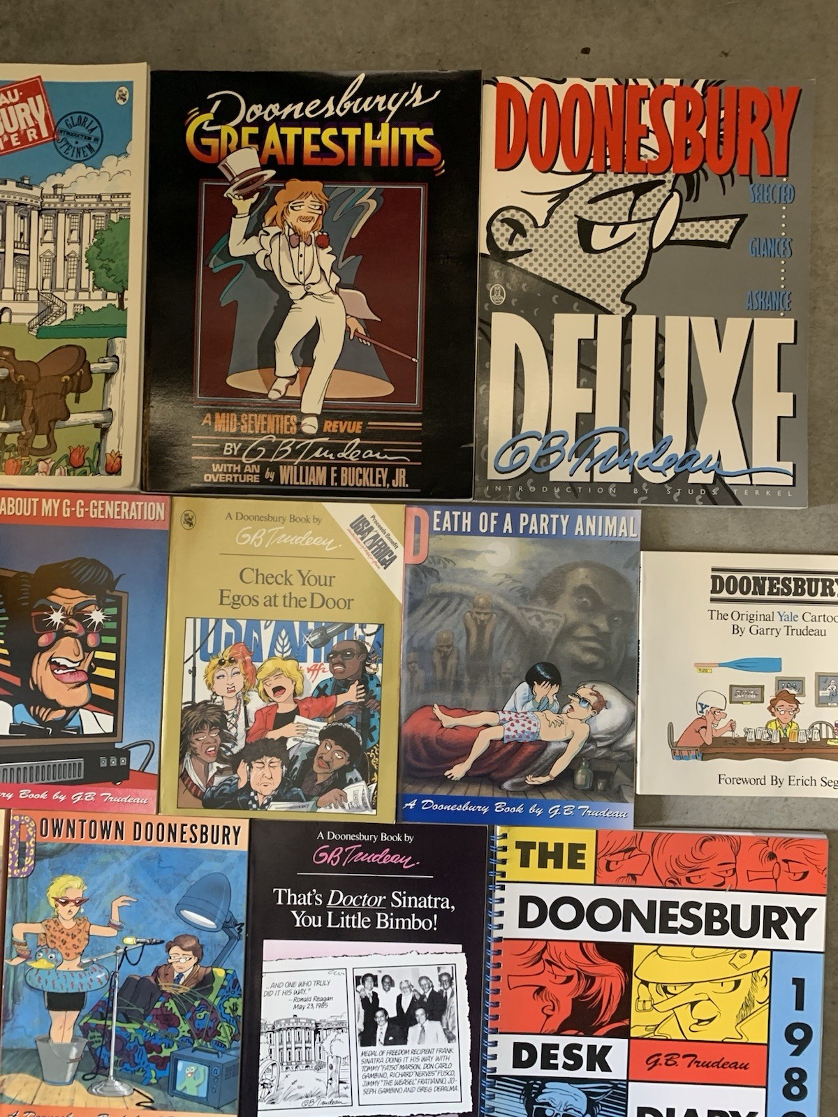 12 Vintage Doonesbury Books Lot G.B. Trudeau Reagan Years Desk Diary 1989