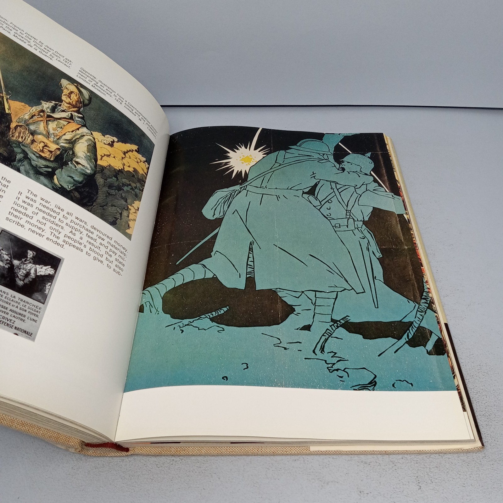 The Poster in History: 1974 American Heritage Publishing Co. Hardcover Max Gallo
