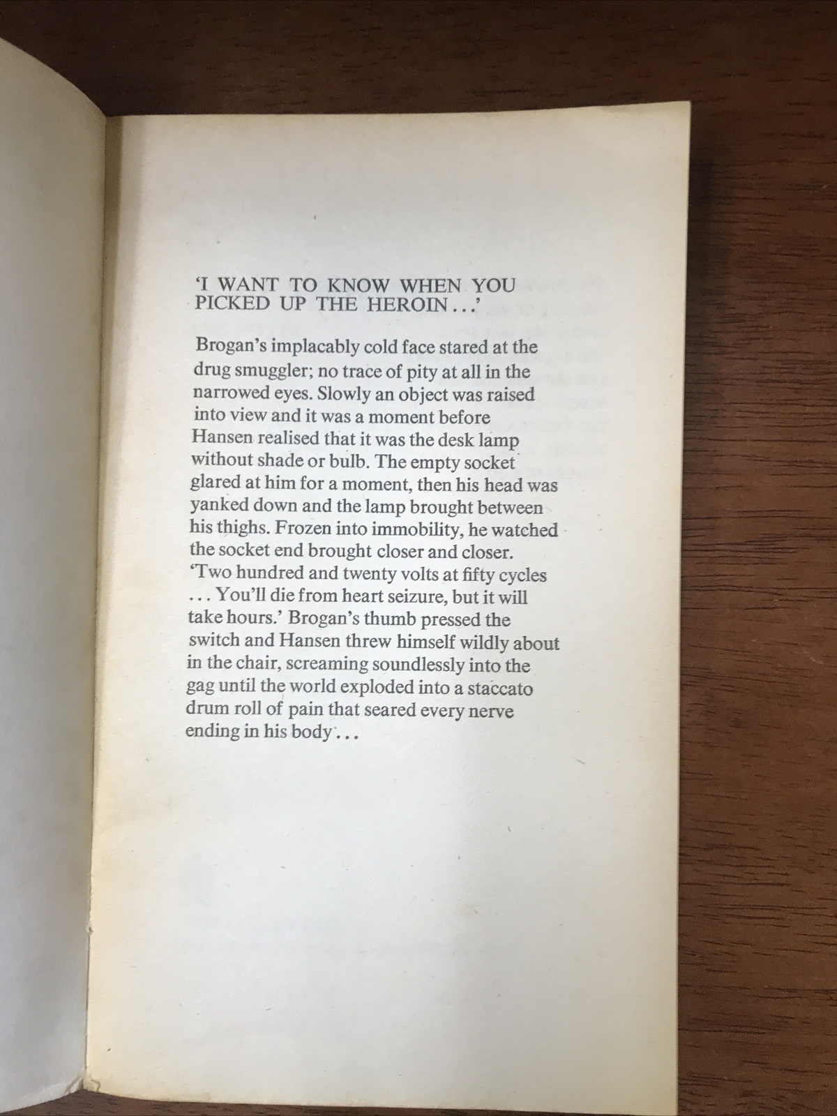 Hell Shot by Poyer, Joe 1983 (Paperback) Very Good Condition
