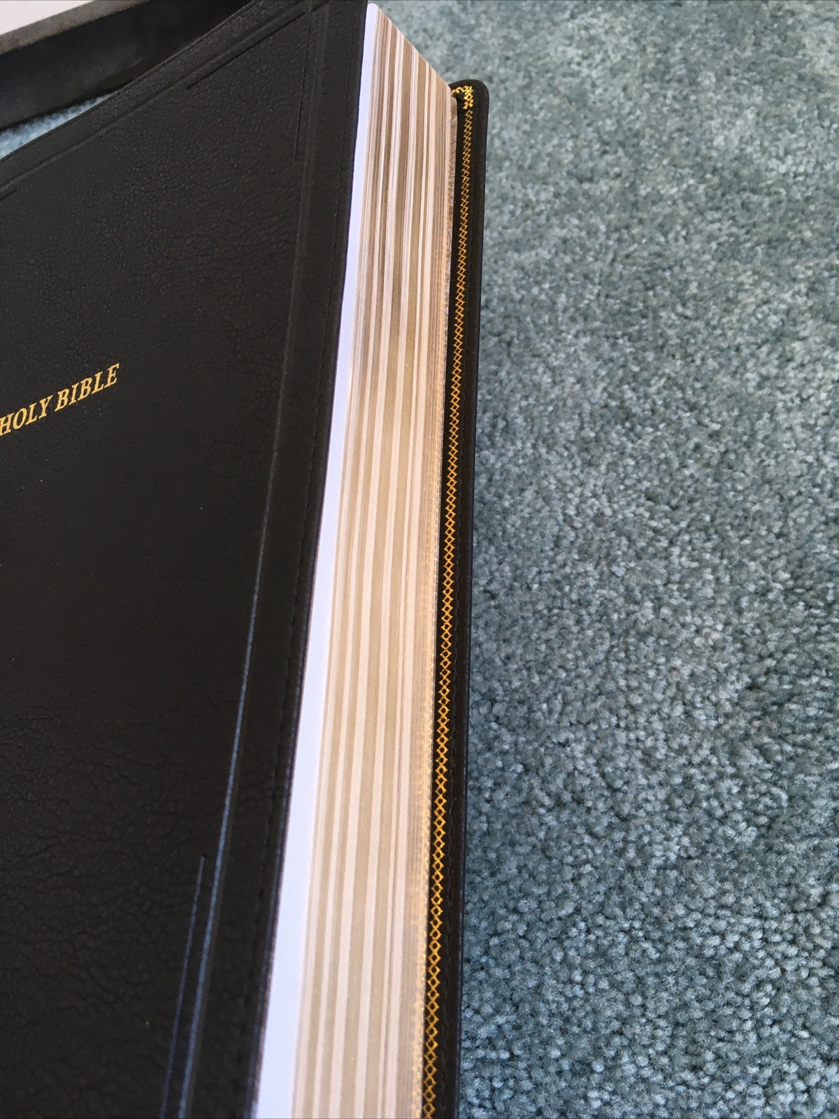 NKJV DELUXE LARGE PRINT REFERENCE BIBLE RED LETTER BLACK LEATHER SOFT