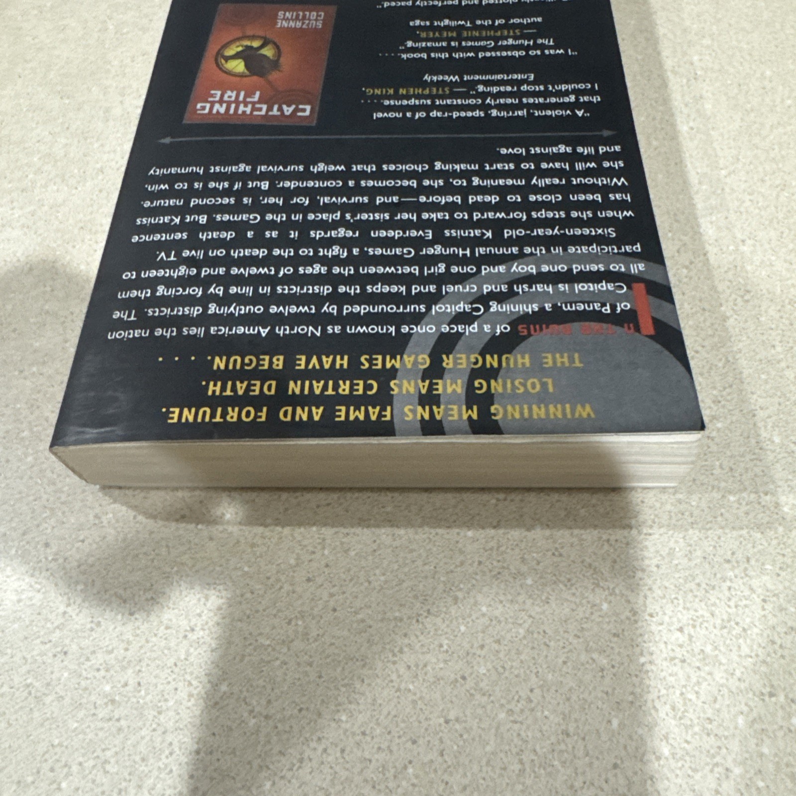 THE HUNGER GAMES (trilogy book 1) paperback by Suzanne Collins
