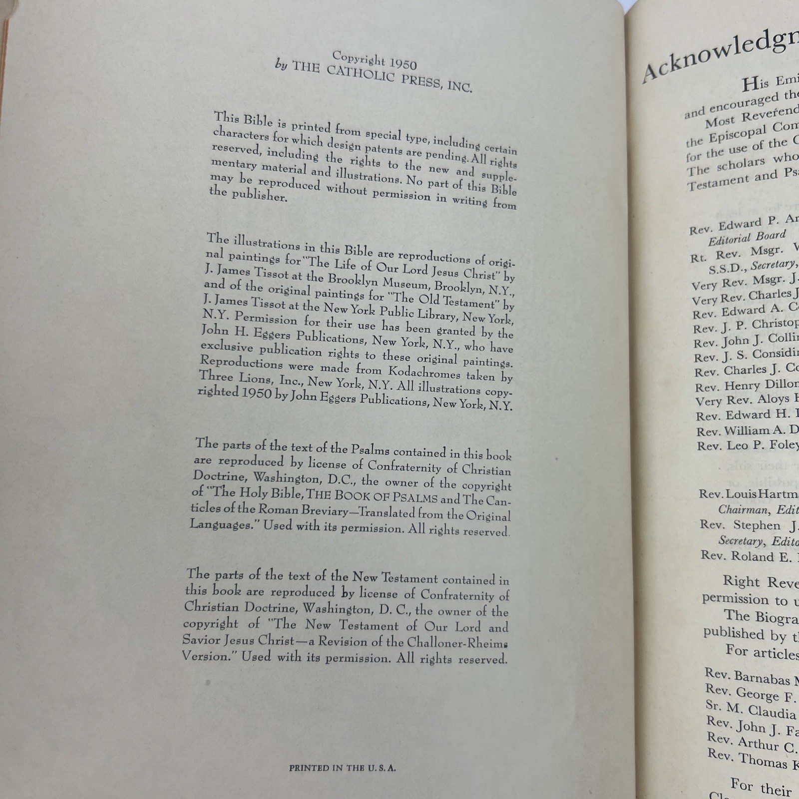 The Holy Bible: Holy Family Edition 1950 The Catholic Press Vintage Illustrated