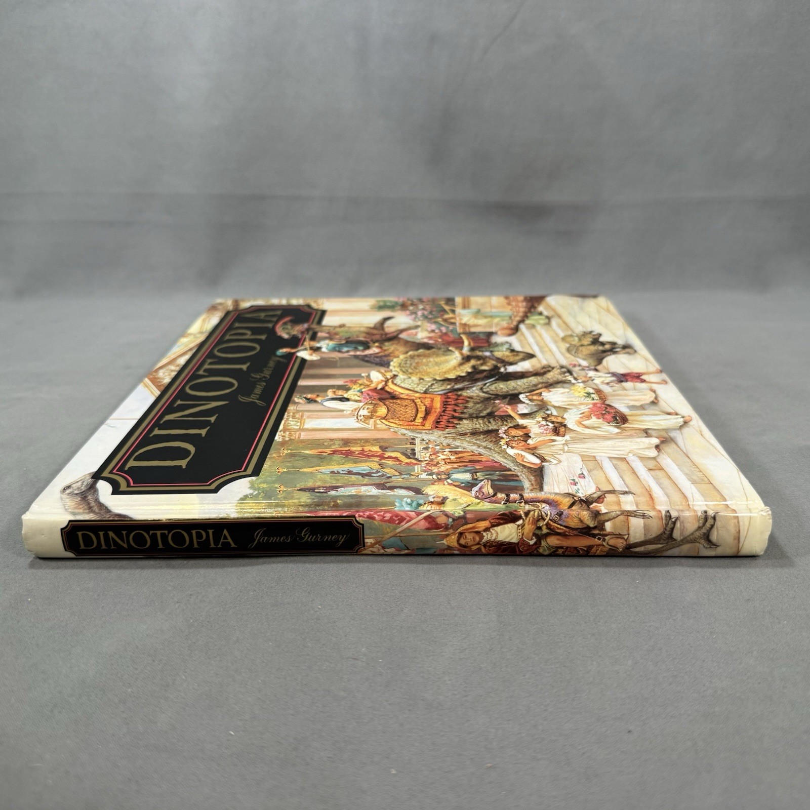 Dinotopia A Land Apart… James Gurney, Scholastic Edition, First Printing 1993 HC