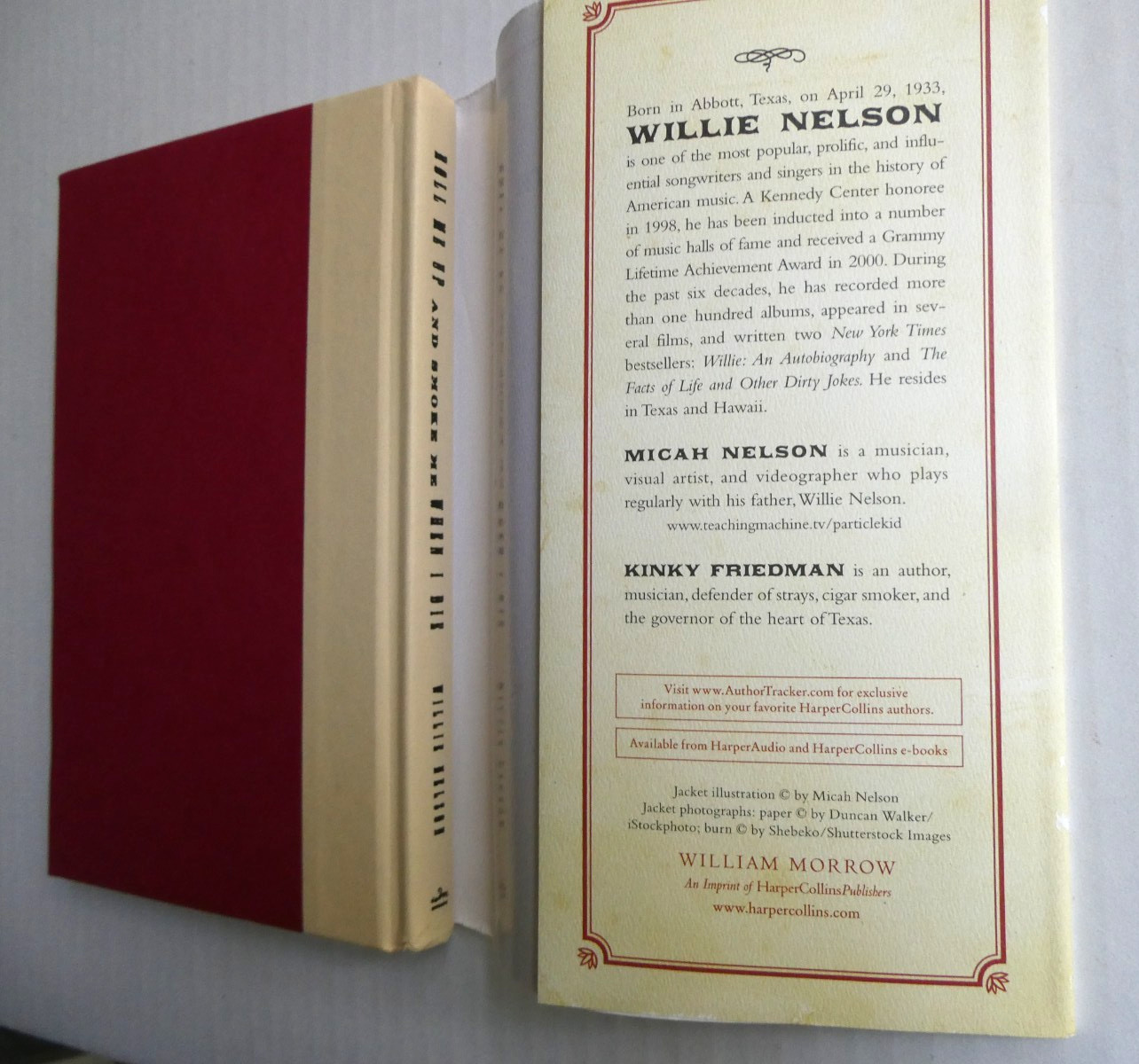 Willie Nelson Double Facsimile Signed Roll Me Up & Smoke Me 1st Ed 10th Printing