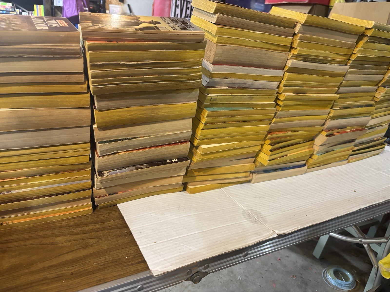 Huge Louis L’Amour Lot of 150 Western Paperback Books Vintage Collection