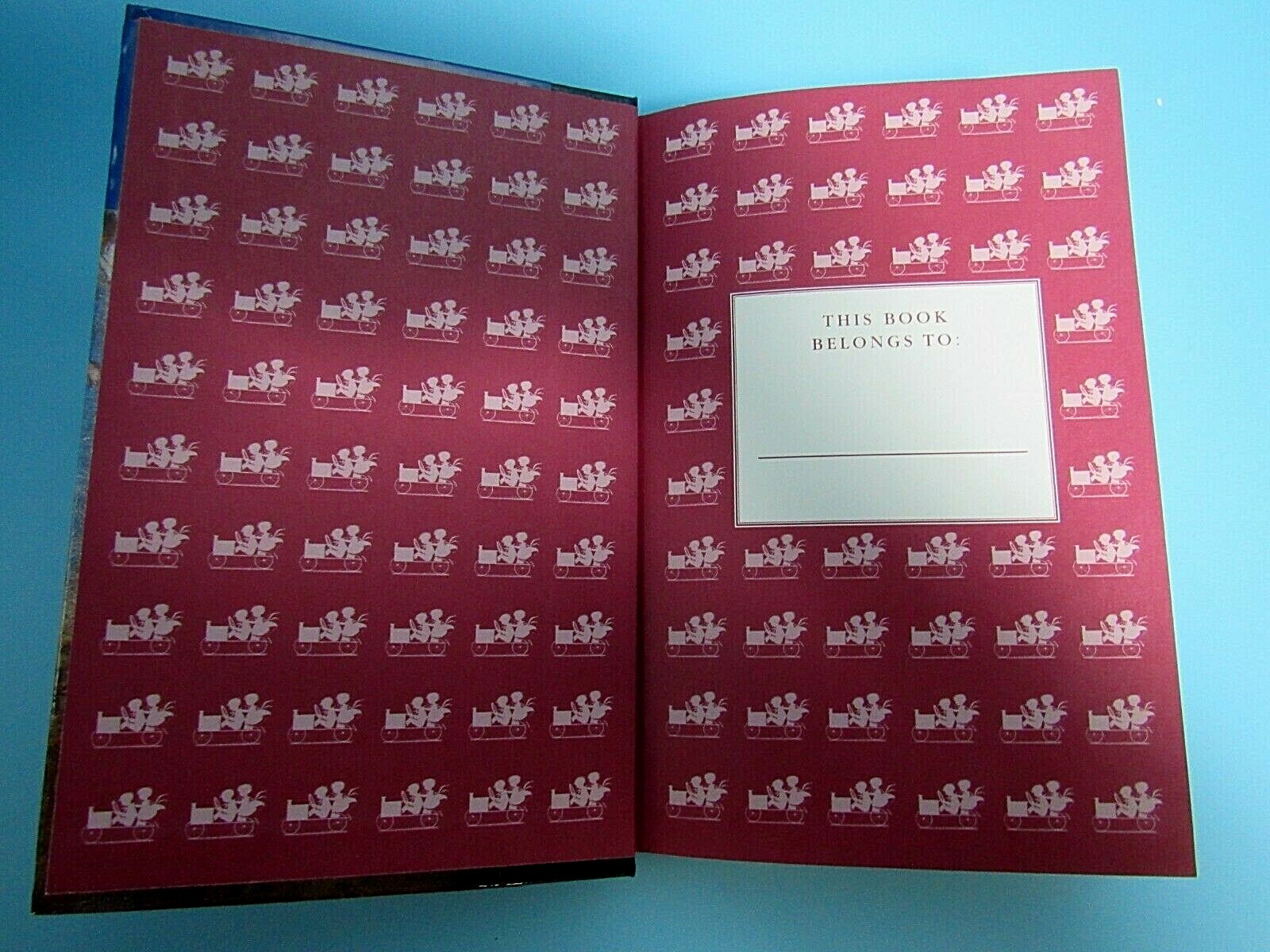 1999 EDITION PETER PAN 267-PAGE HARDCOVER BOOK BY SIR JAMES M. BARRIE