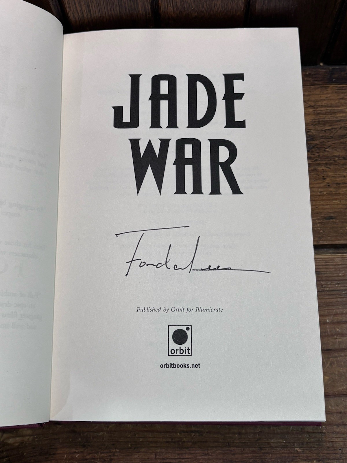 Illumicrate Green Bone Saga Fonda Lee Jade City & Jade War 2 Book Lot Signed