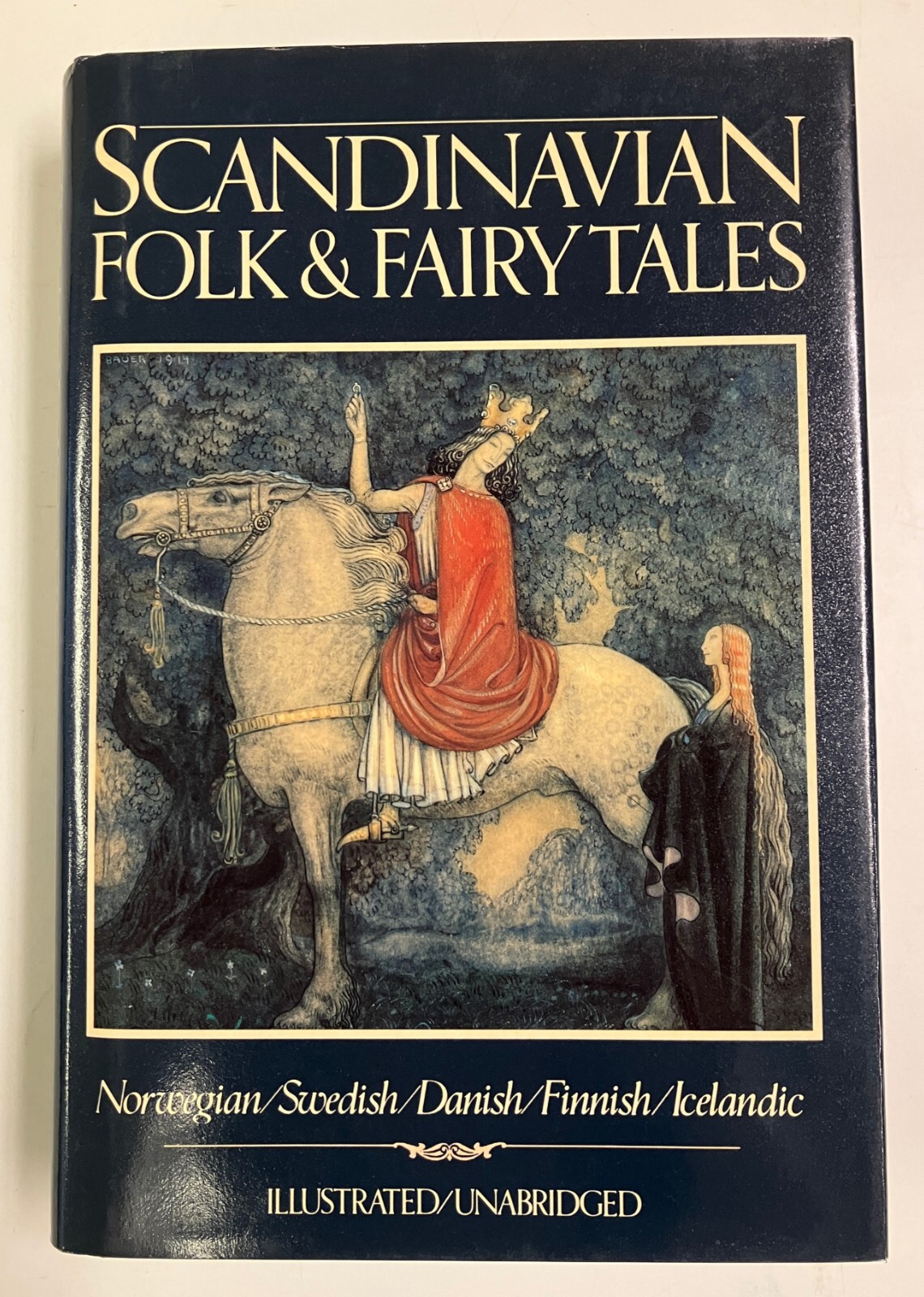 Scandinavian Folk & Fairy Tales: Norway Sweden Denmark Finland Iceland Avenel HC