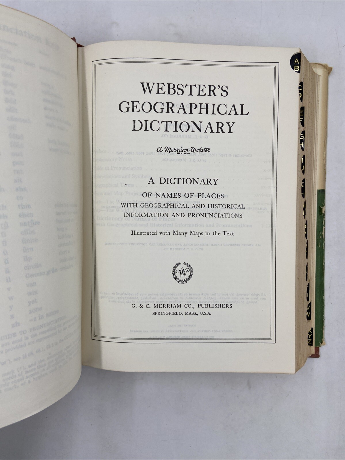 1967 ~ Webster’s Geographical Dictionary ~Thumb-Indexed Hardcover w/ Dust Jacket
