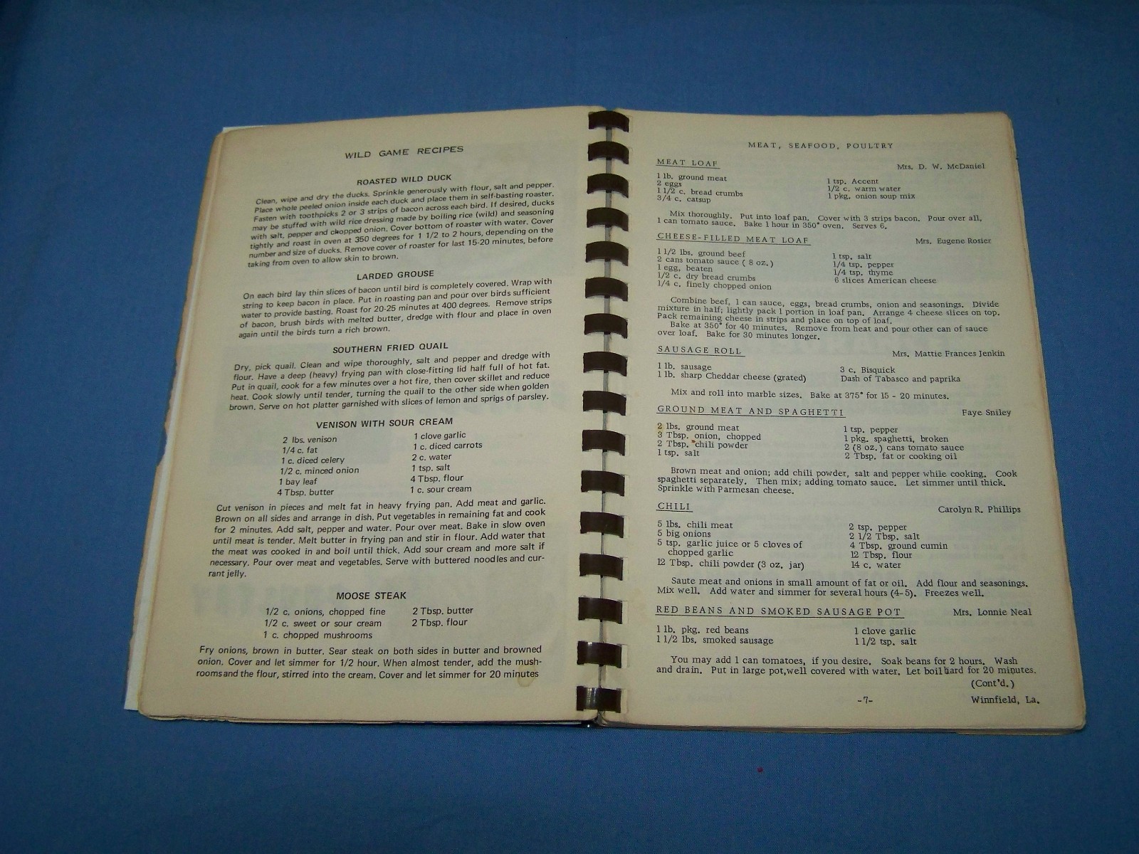 Winn Parish Louisiana Home Demomstartion Clubs Cookbook 1970 vintage