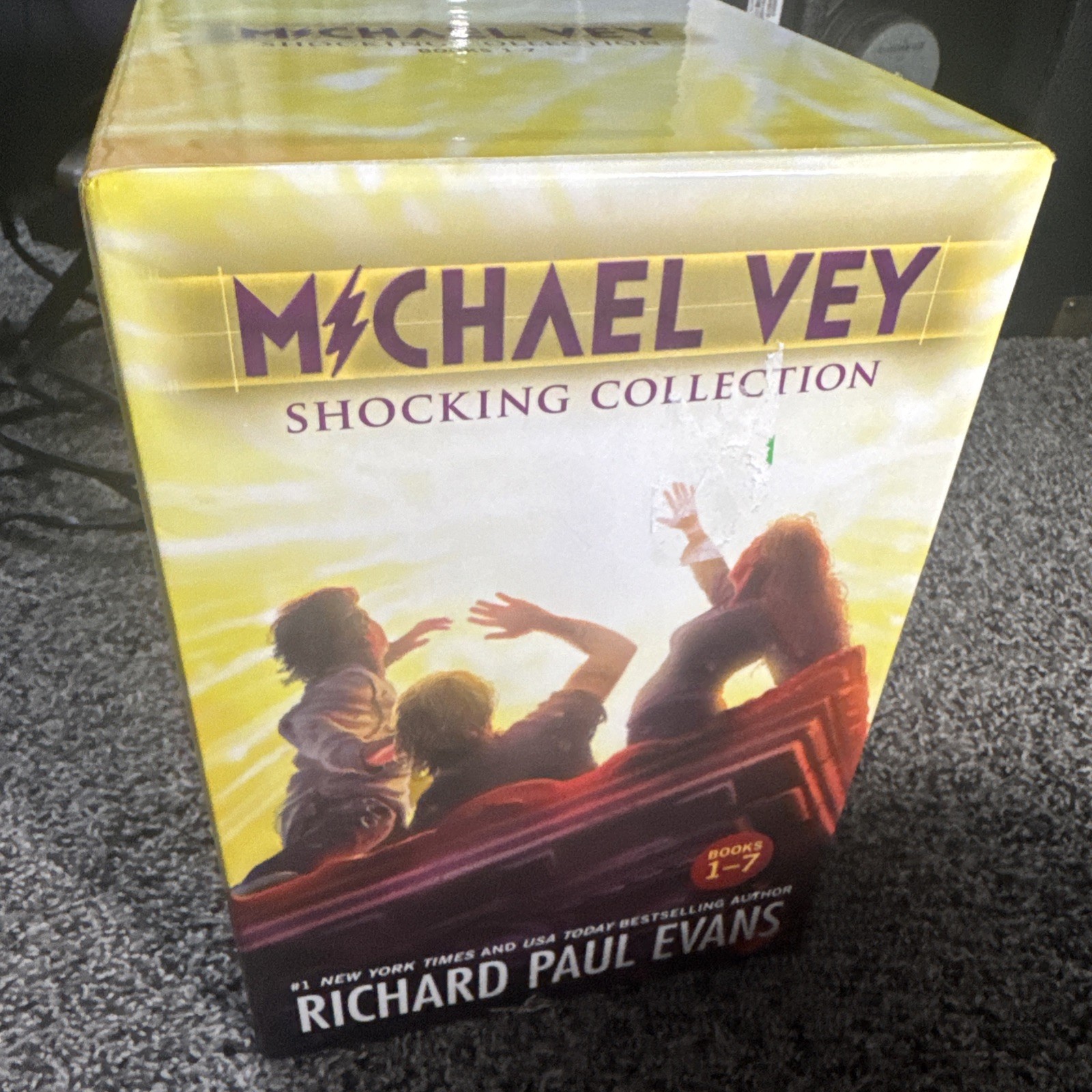 Michael Vey Shocking Collection Books 1-7 (Boxed Set) : Michael Vey, Michael Vey