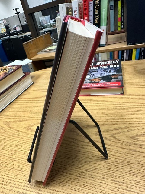 Killing Crazy Horse SIGNED By Bill O’Reilly – 1st Prt / 1st Ed Near Fine HCDJ