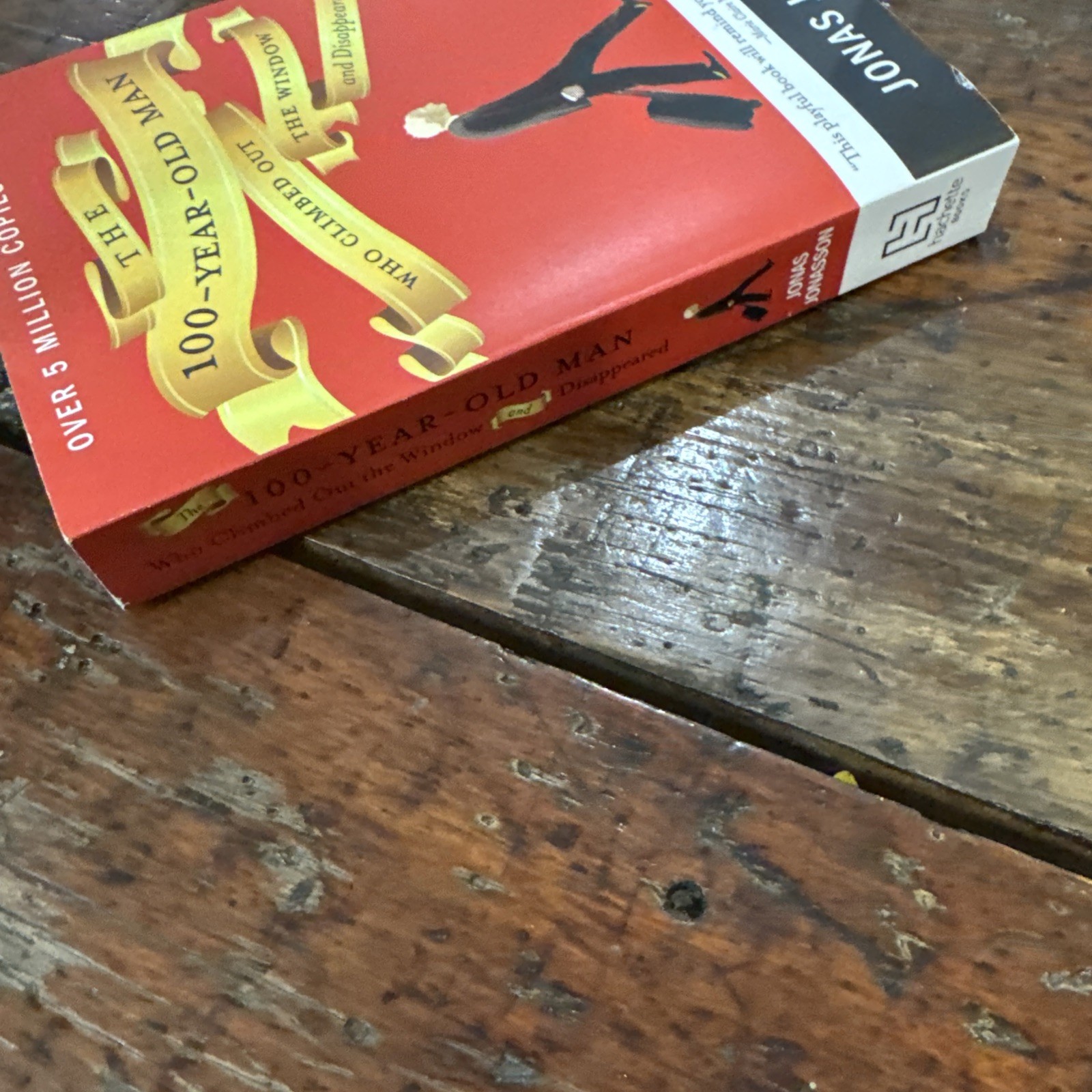 100-Year-Old Man Who Climbed Out the Window and Disappeared by Jonas Jonasson…