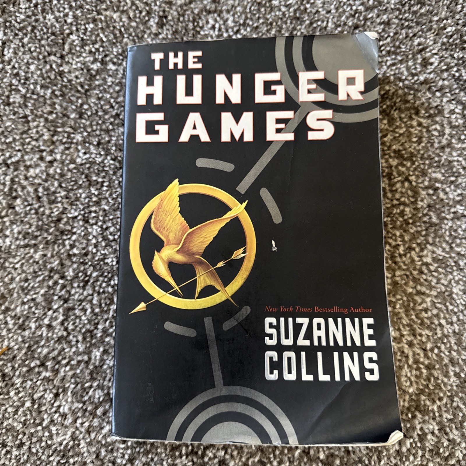 Hunger Games Trilogy Catching Fire Mockingjay Suzanne Collins Set 3