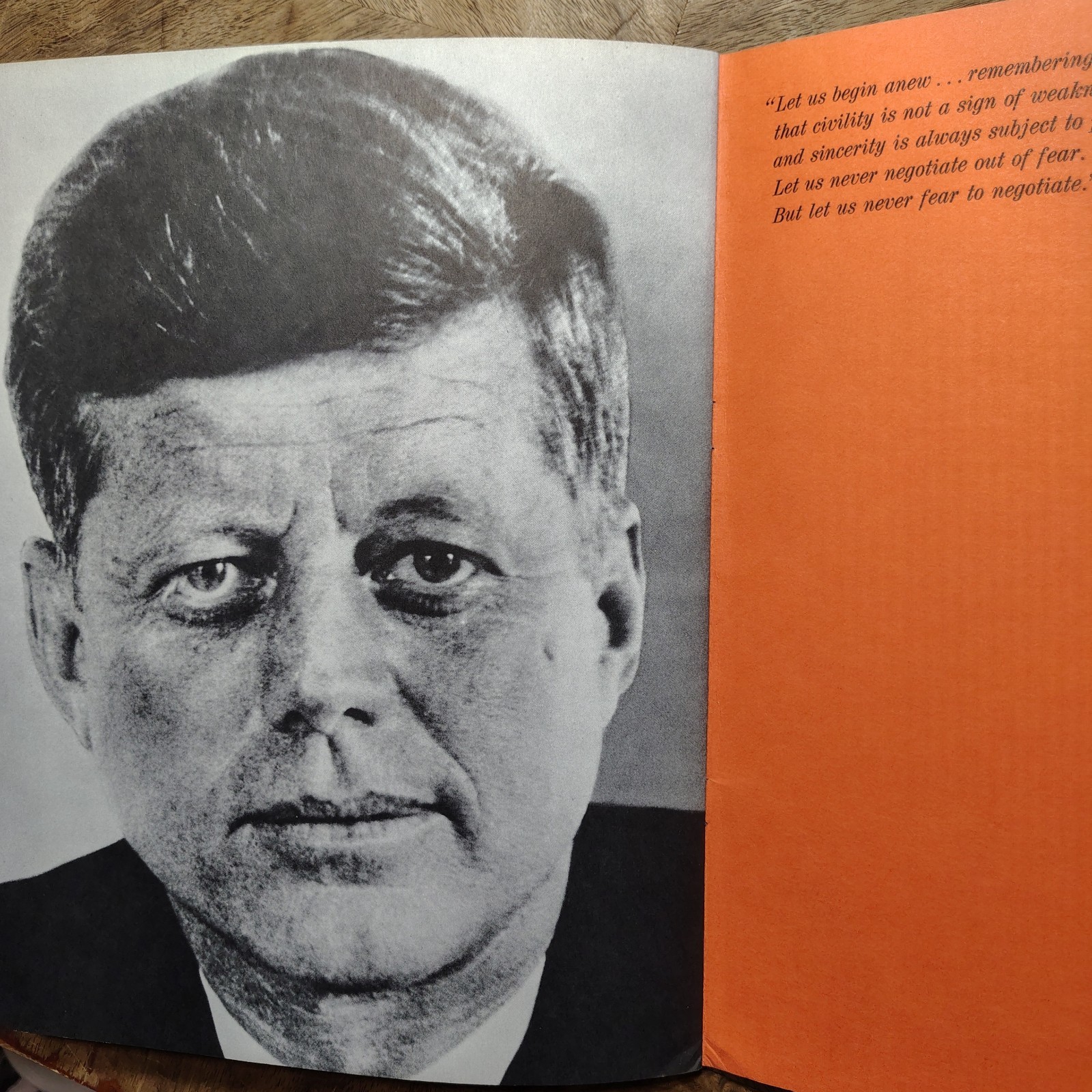 1960’s The Words Of John F Kennedy Max the Printer Robert Willis 24pg Brochure